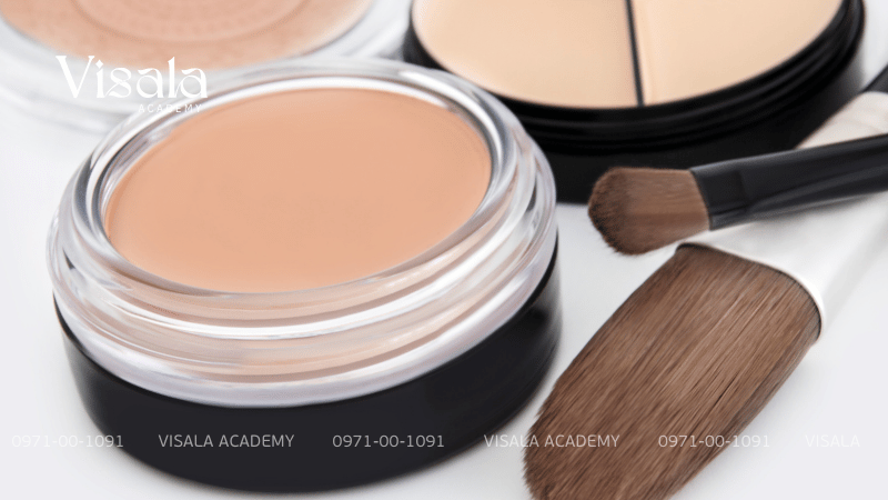 Khóa Học Makeup Artist Chuyên Nghiệp Tại Học Viện Visala