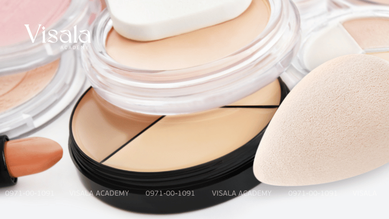 Tầm Quan Trọng Của Nghề Makeup Trong Xã Hội Hiện Đại